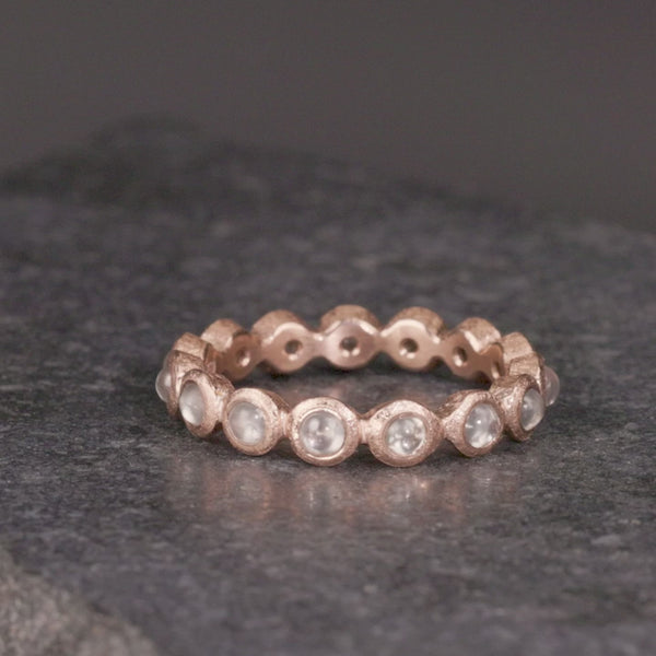 Todd Reed ring in 18k rose gold, Cabochon™ diamonds (~1.21ct)