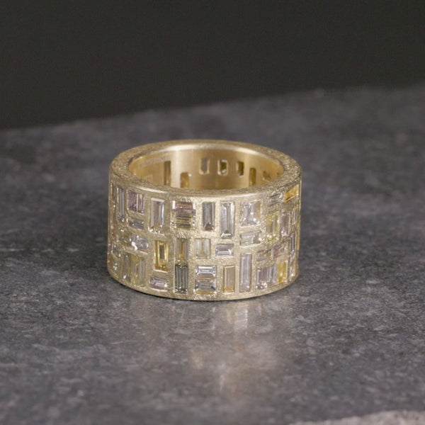 Todd Reed ring in 18k yellow gold, multicolored baguette diamonds (~6.15ct)
